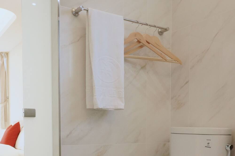 Photo of Bathroom in Eluan