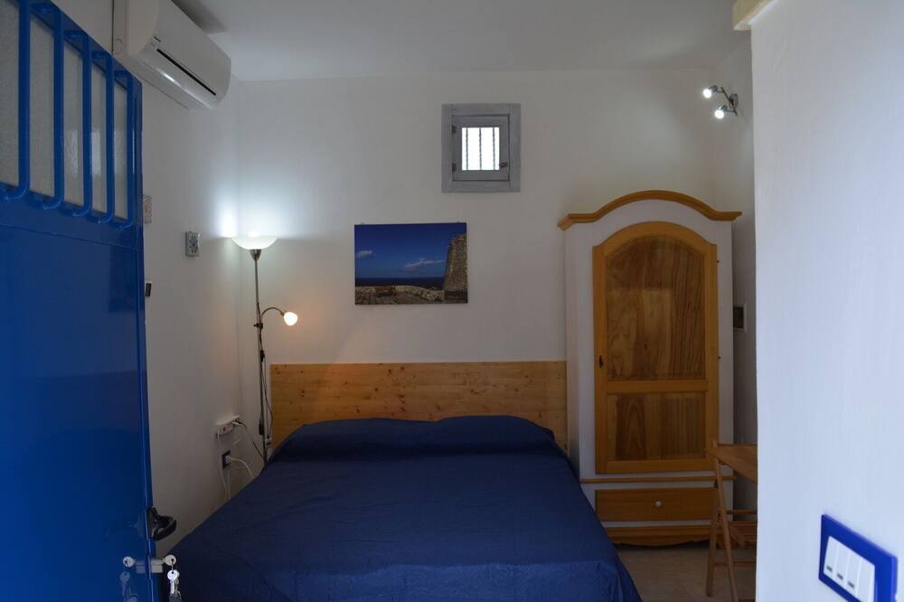 Photo of Bedroom in Castro