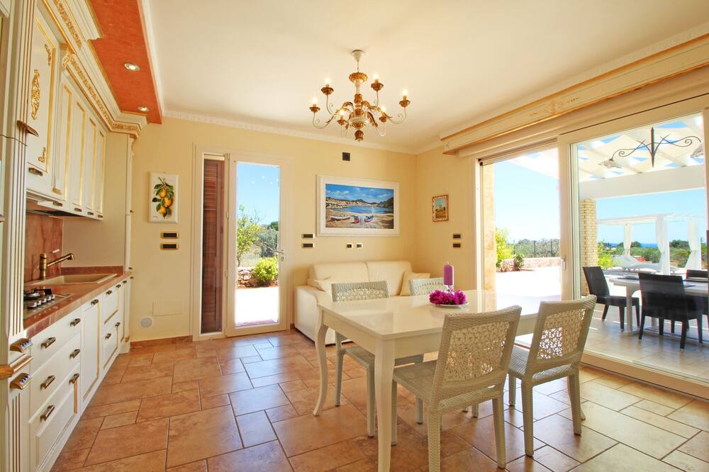 Photo of Kitchen in Marina di Felloniche