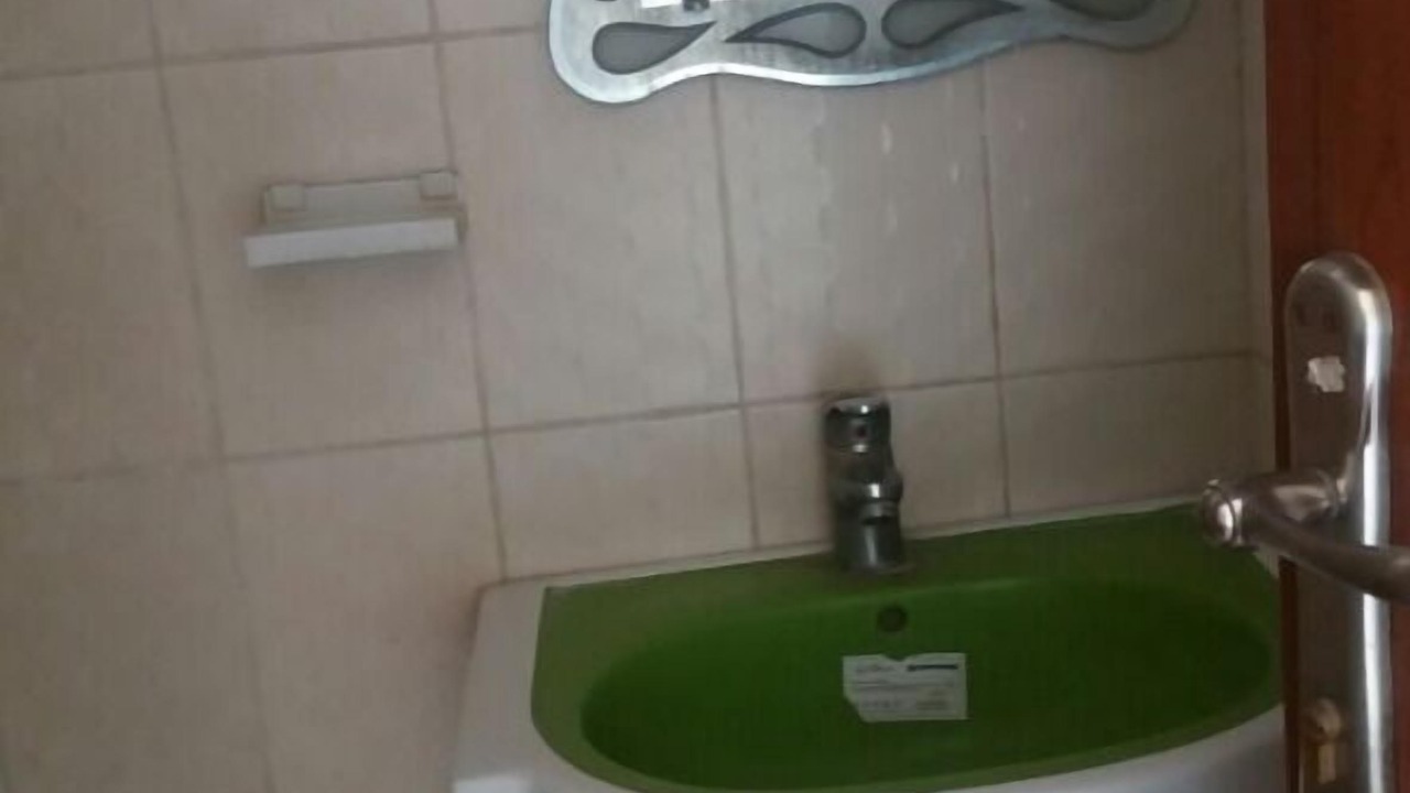Photo of Bathroom in Nifas Silk-Lafto