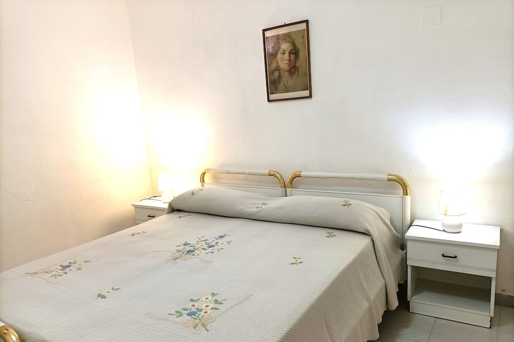 Photo of Bedroom in Lido Marini