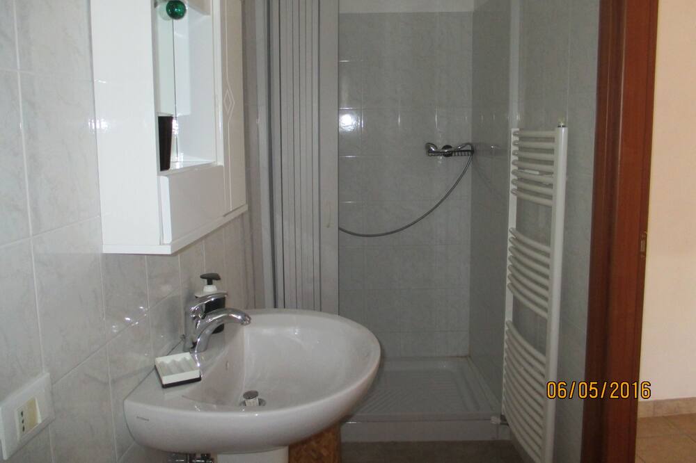 Photo of Bathroom in Mattinata