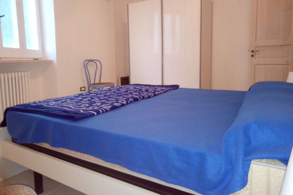 Photo of Bedroom in Diso