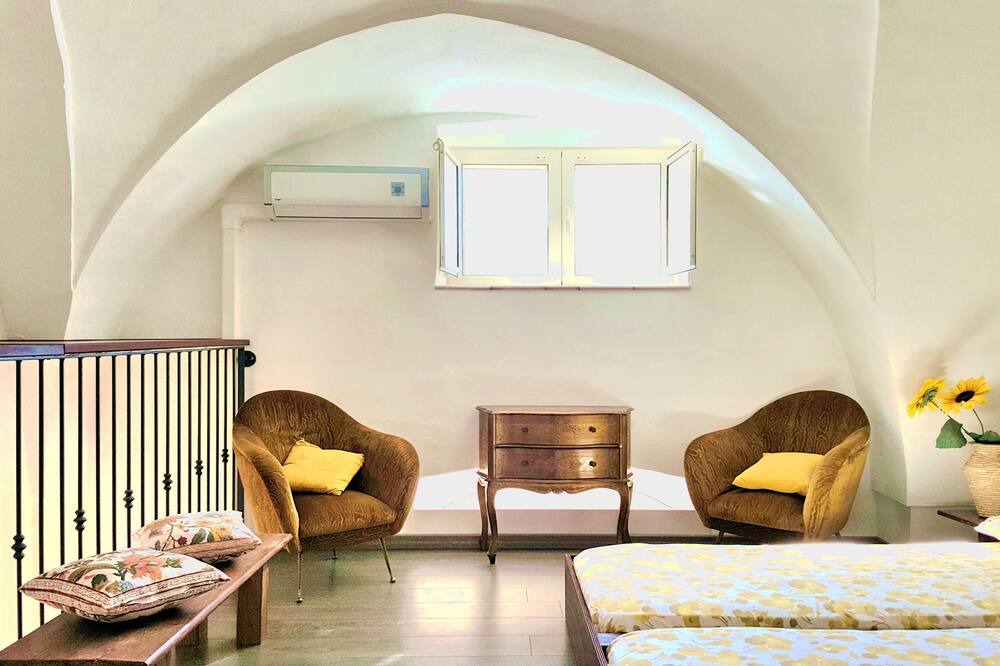 Photo of Bedroom in Gallipoli
