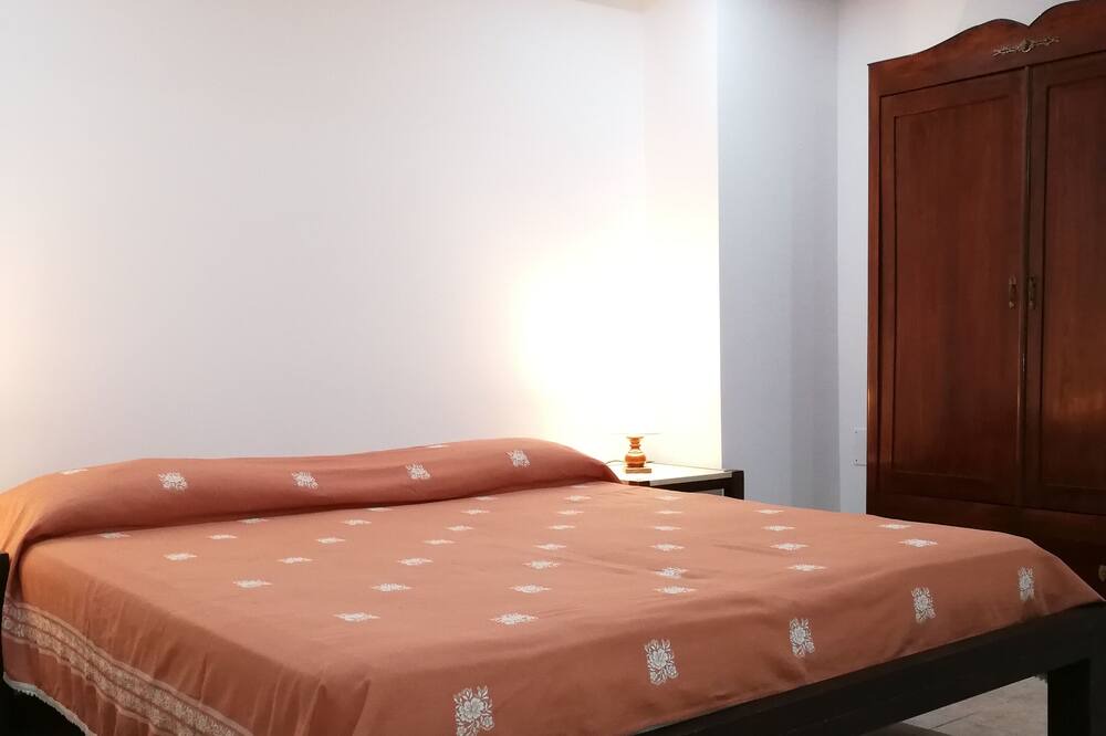 Photo of Bedroom in Gallipoli