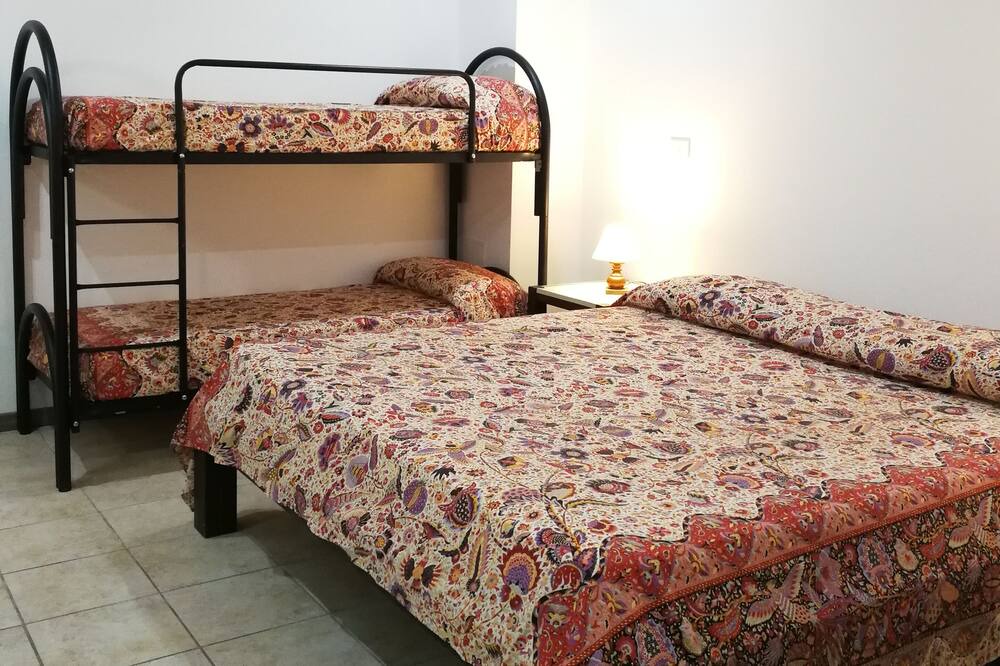 Photo of Bedroom in Gallipoli
