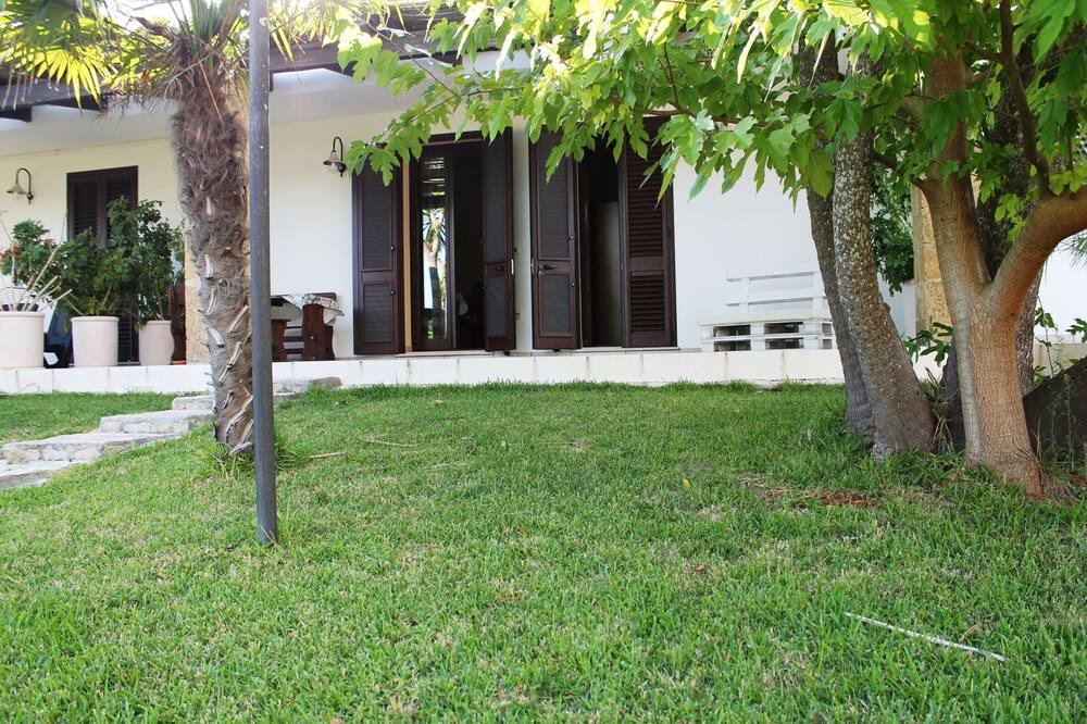 Photo of Outdoor in Vignacastrisi
