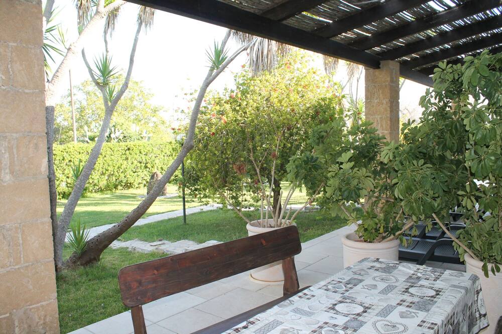 Photo of Outdoor in Vignacastrisi