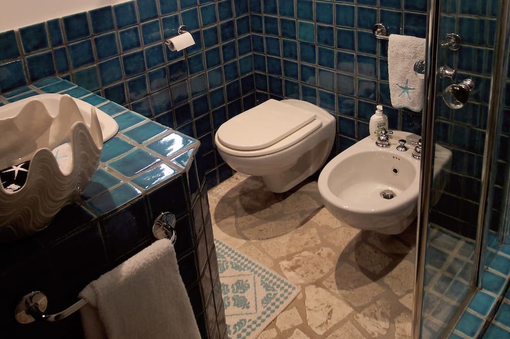Photo of Bathroom in Castro Marina