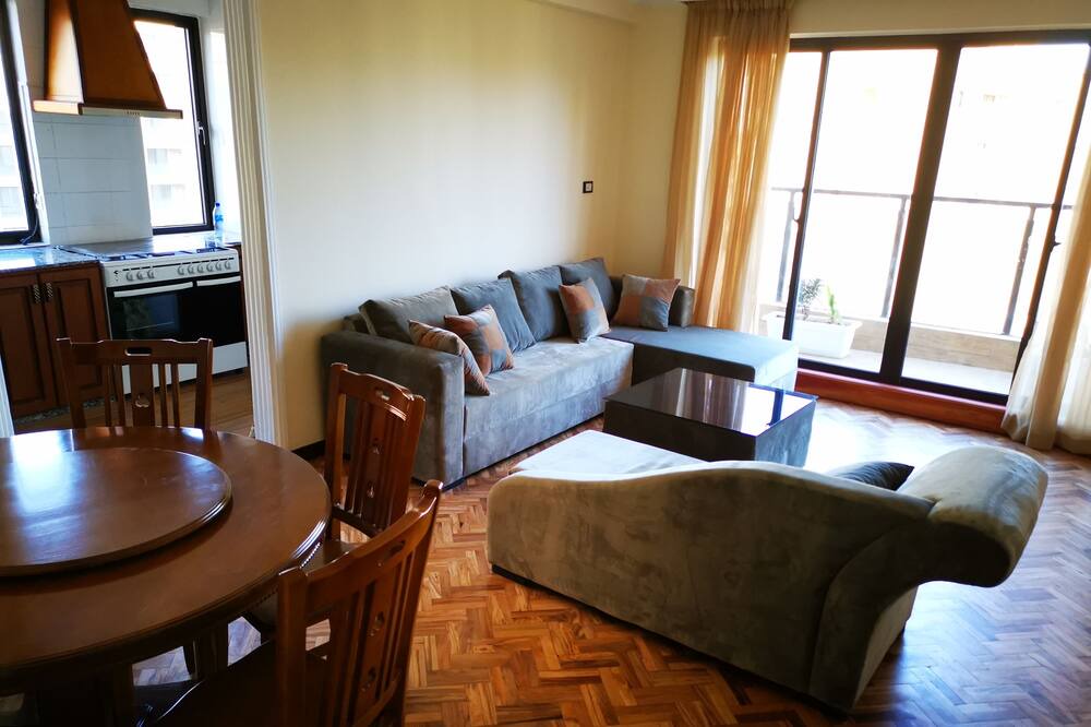 Photo of Livingroom in Yeka