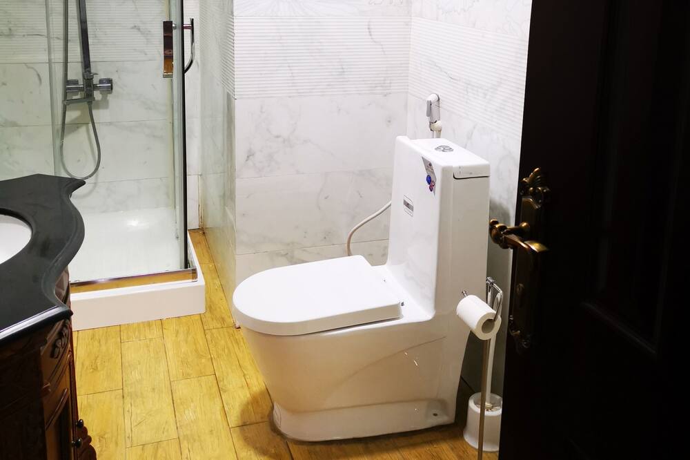 Photo of Bathroom in Yeka