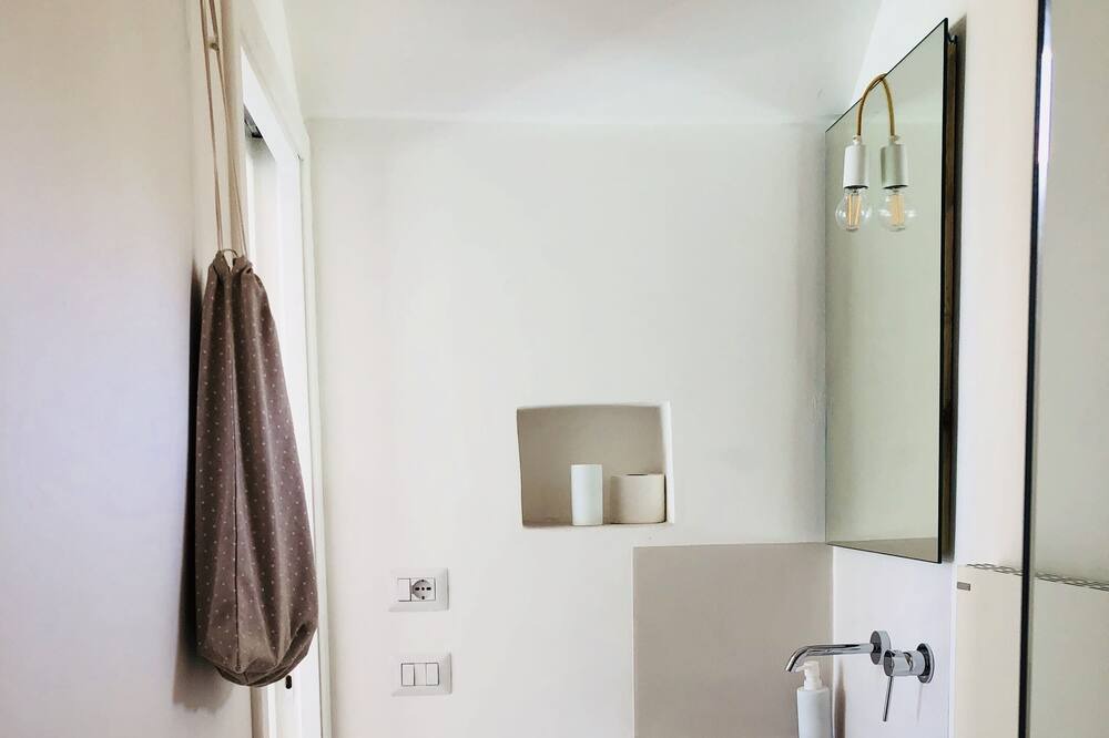 Photo of Bathroom in Laureto