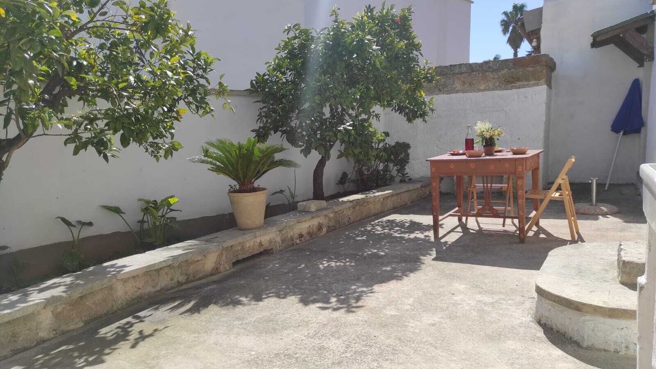 Photo of Patio Balcony in Specchia