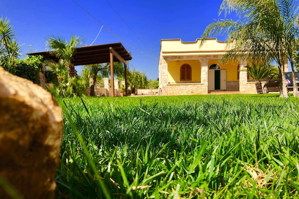 Photo of Outdoor in San Vito dei Normanni