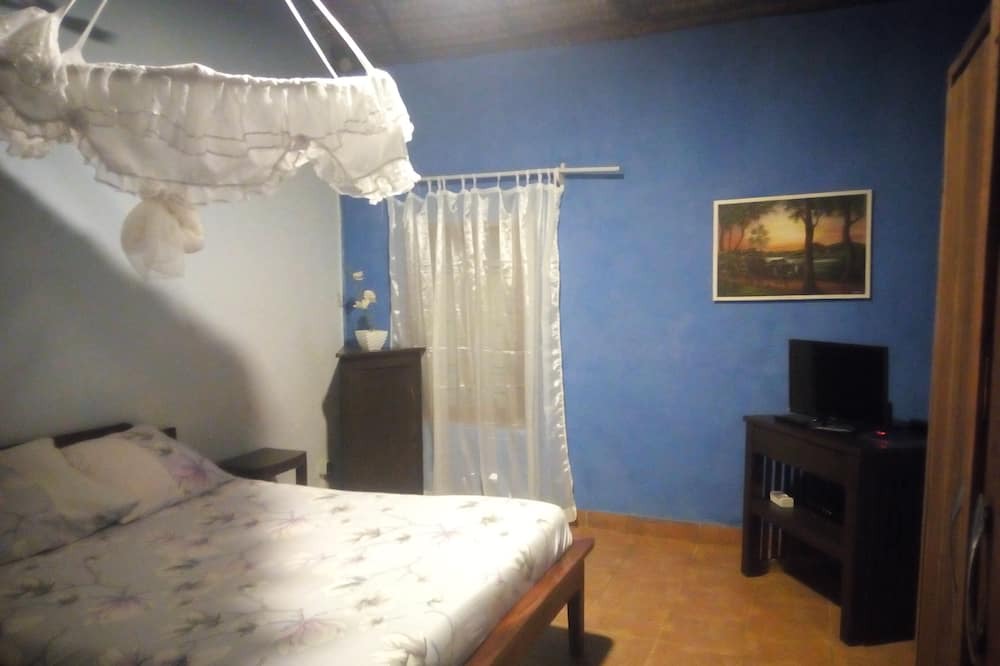 Photo of Bedroom in Mahajanga