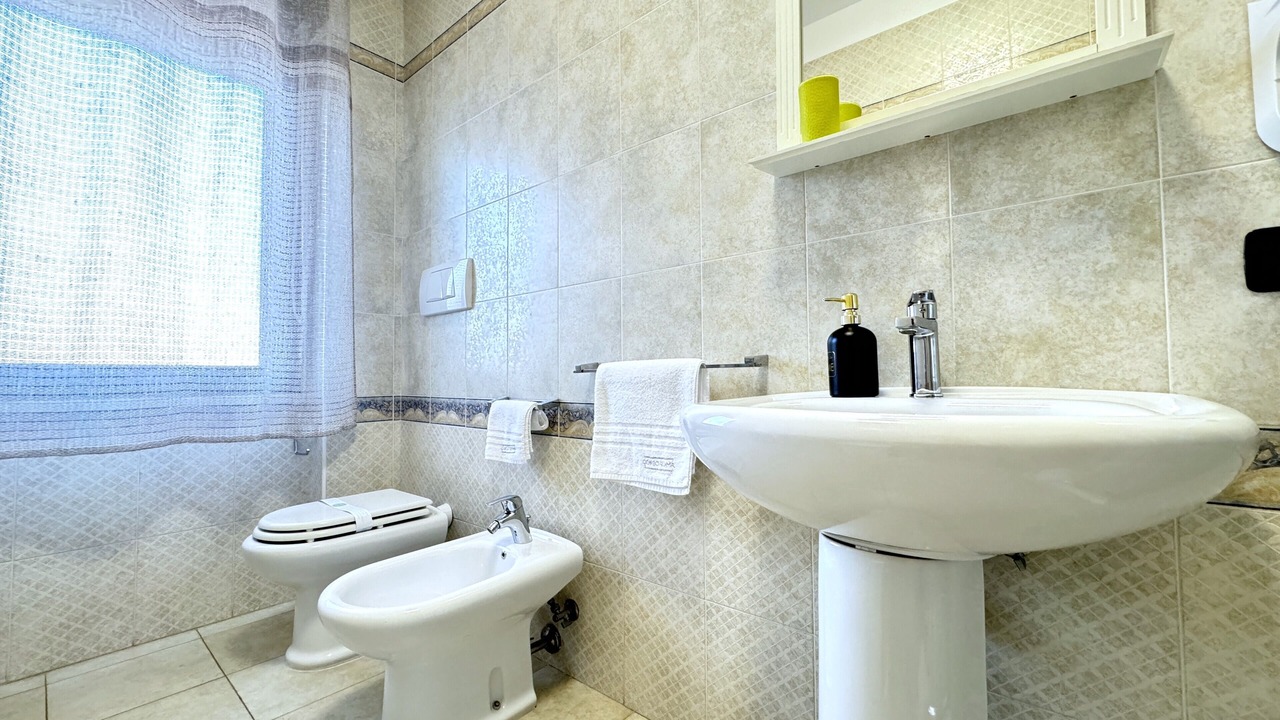 Photo of Bathroom in Apricena