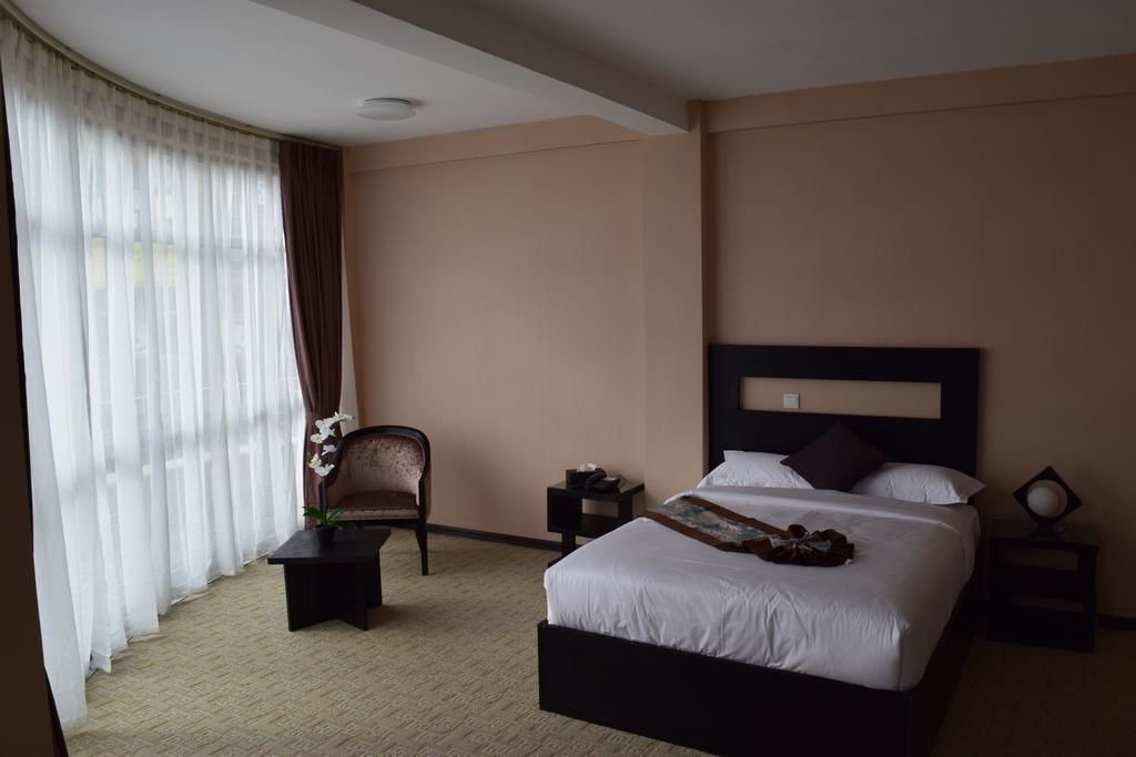 Photo of Bedroom in Nifas Silk-Lafto