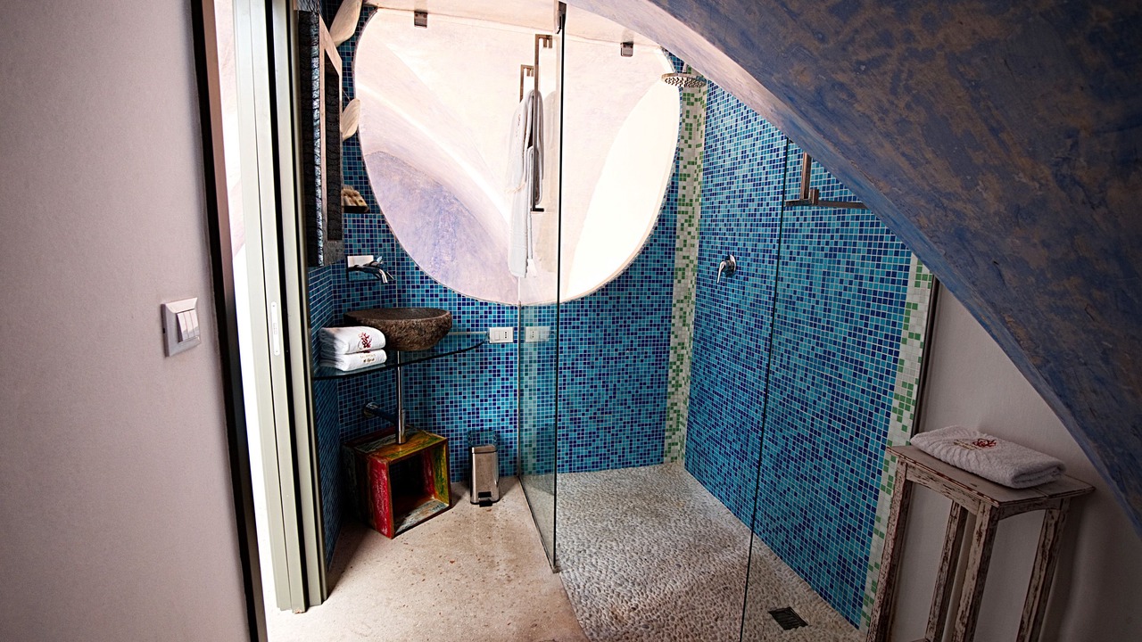 Photo of Bathroom in Gallipoli Historic Center