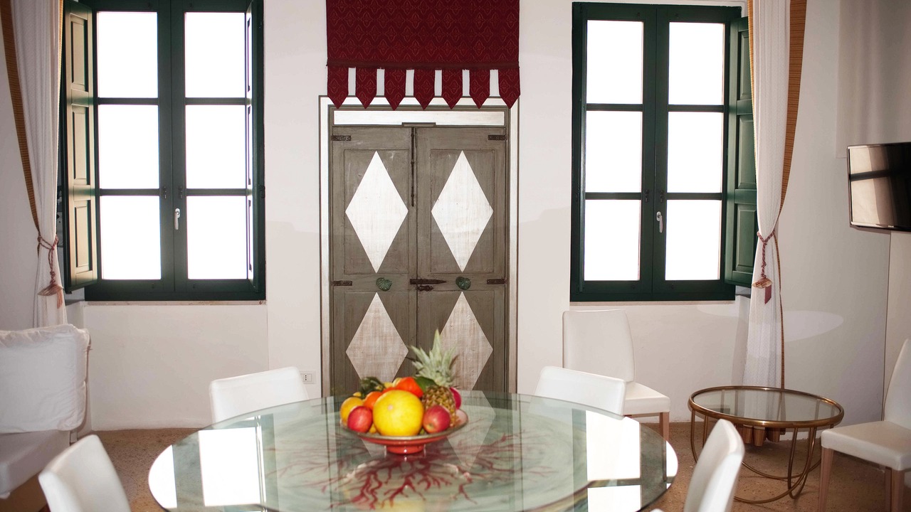Photo of Livingroom in Gallipoli Historic Center