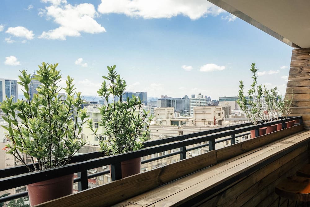 Photo of Patio Balcony in Songshan