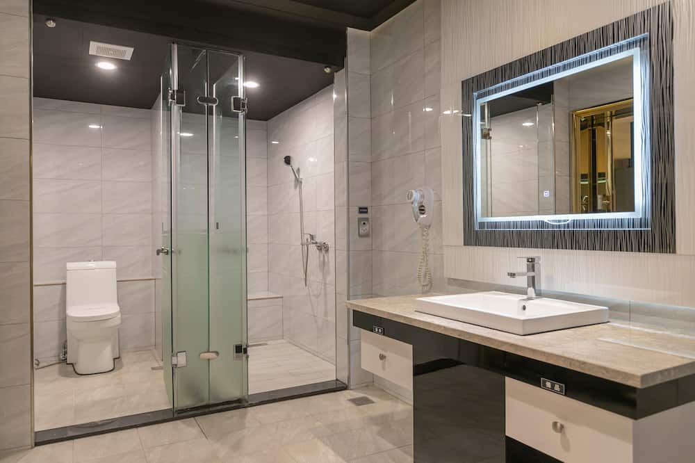 Photo of Bathroom in Taoyuan District