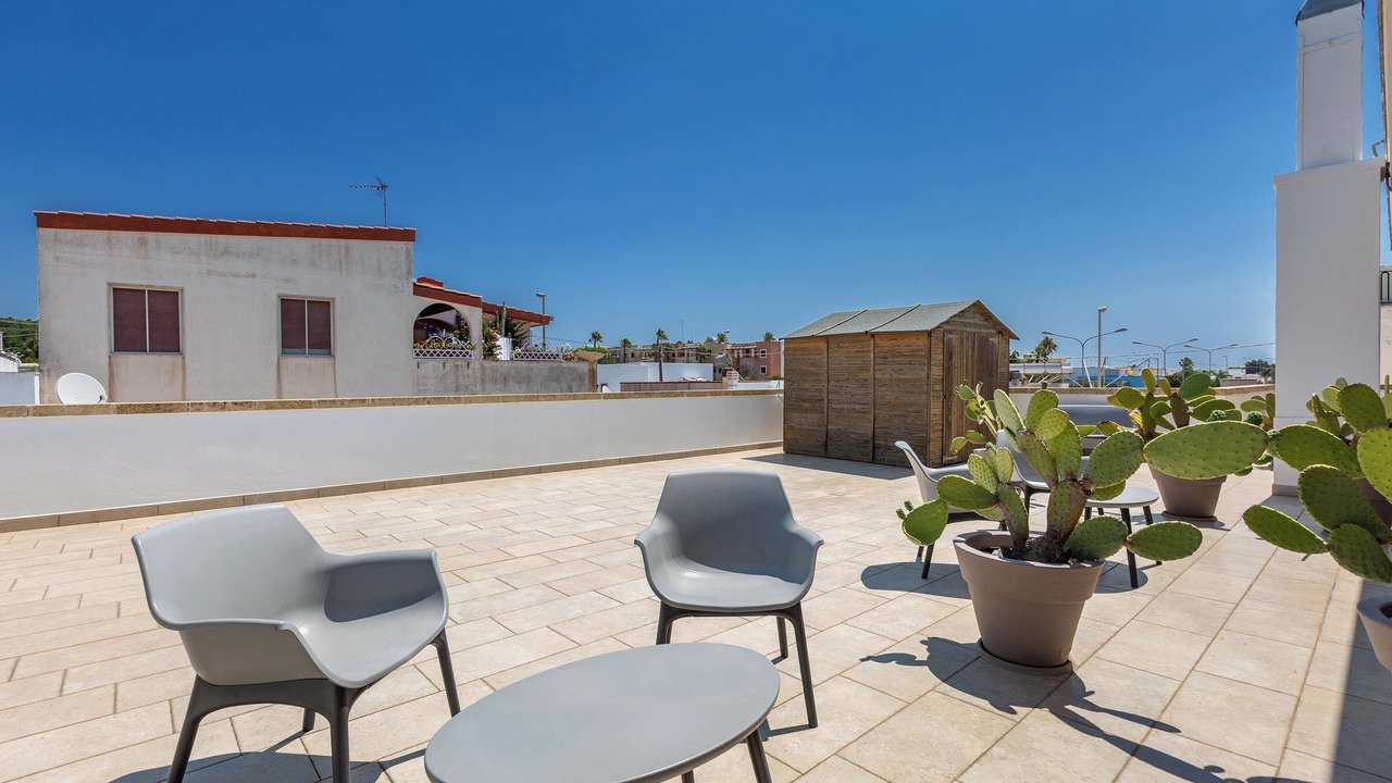 Photo of Patio Balcony in Lido Marini