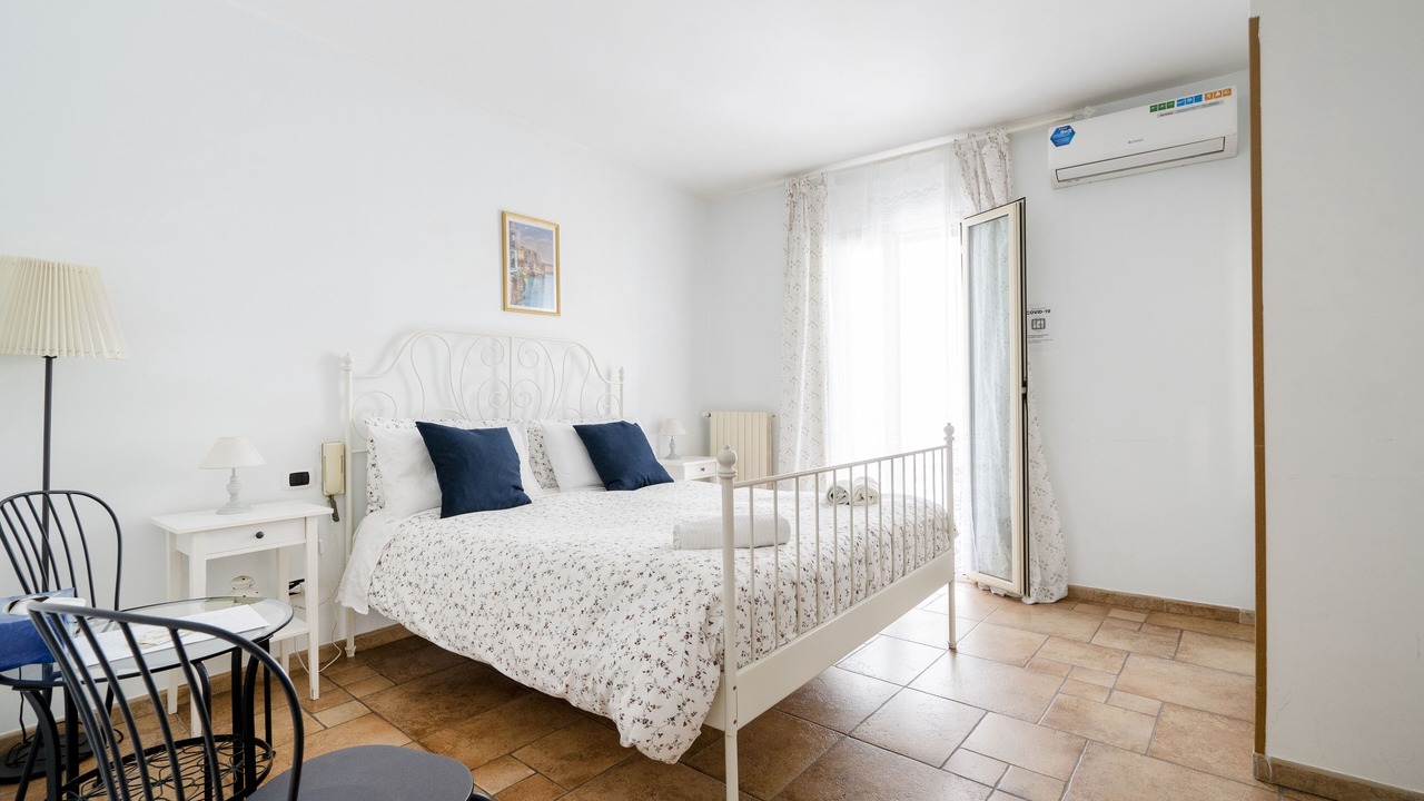 Photo of Bedroom in Old Town