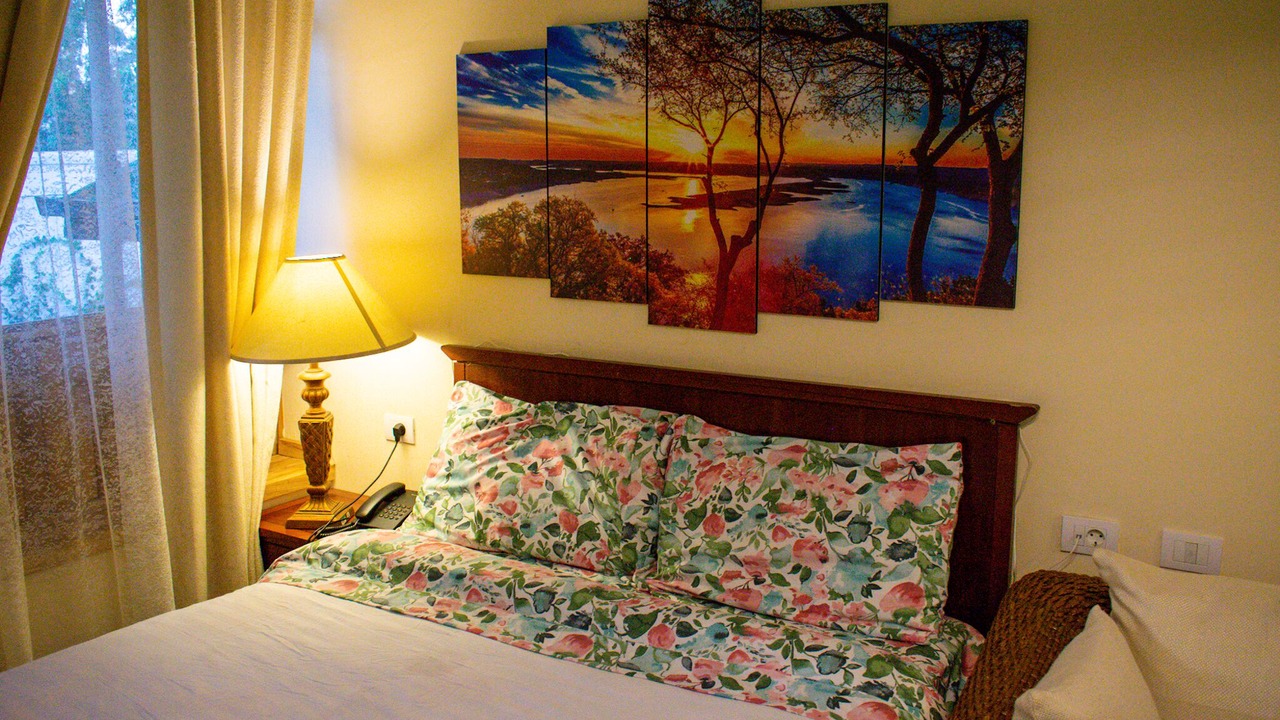 Photo of Bedroom in Nifas Silk-Lafto