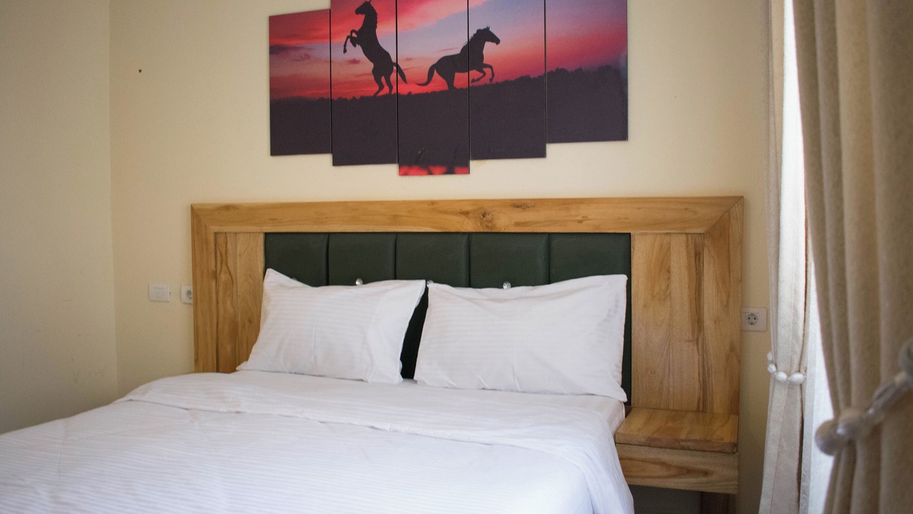 Photo of Bedroom in Nifas Silk-Lafto