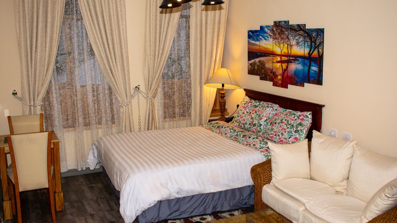 Photo of Bedroom in Nifas Silk-Lafto