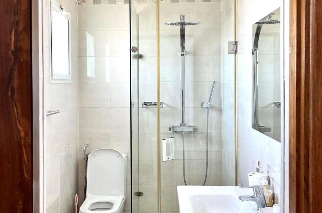 Photo of Bathroom in Mahahanga Tanana