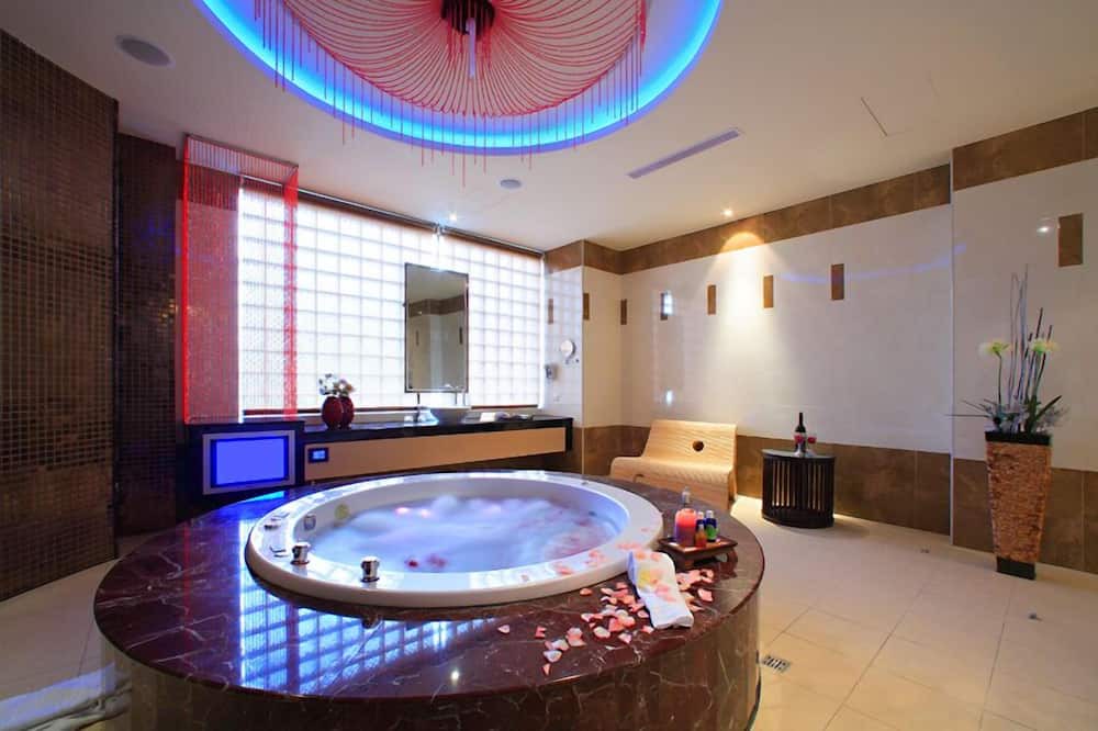 Photo of Bathroom in Tucheng