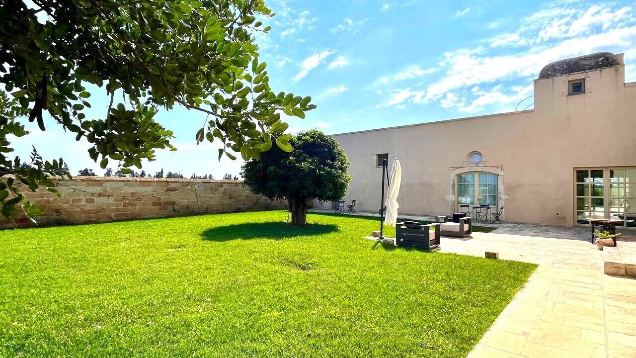 Photo of Patio Balcony in Castromediano