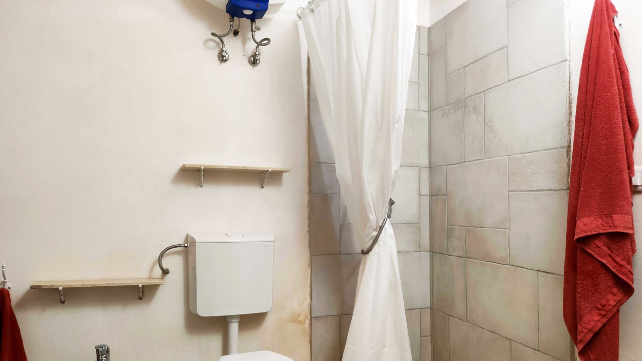 Photo of Bathroom in Cannole