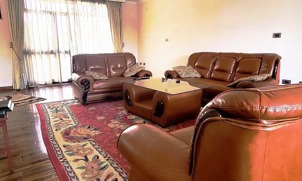 Photo of Livingroom in Nifas Silk-Lafto
