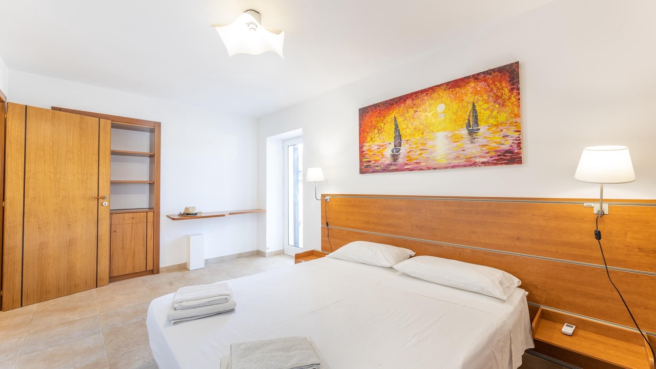 Photo of Bedroom in Pizzo