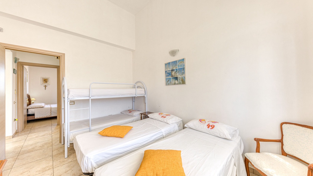 Photo of Bedroom in Marina di Felloniche