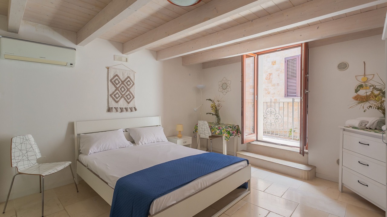 Photo of Bedroom in Old Town