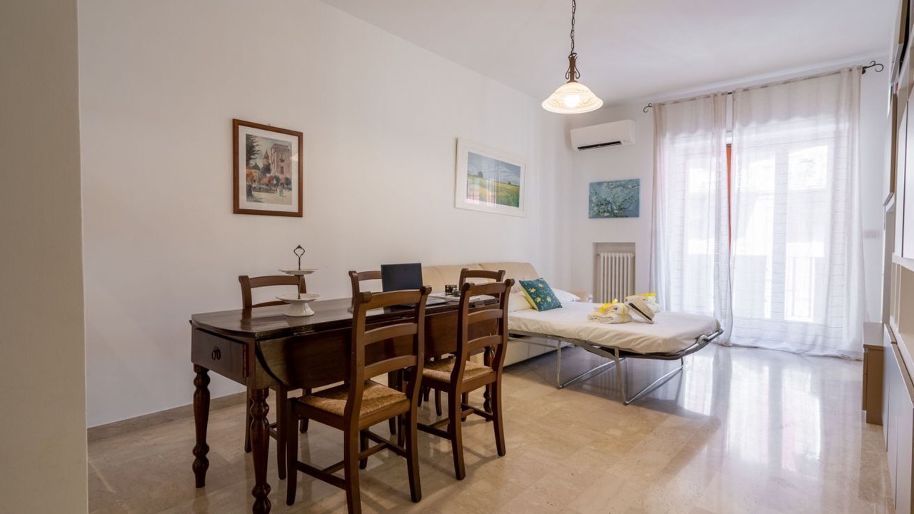 Photo of Bedroom in Bari City Centre