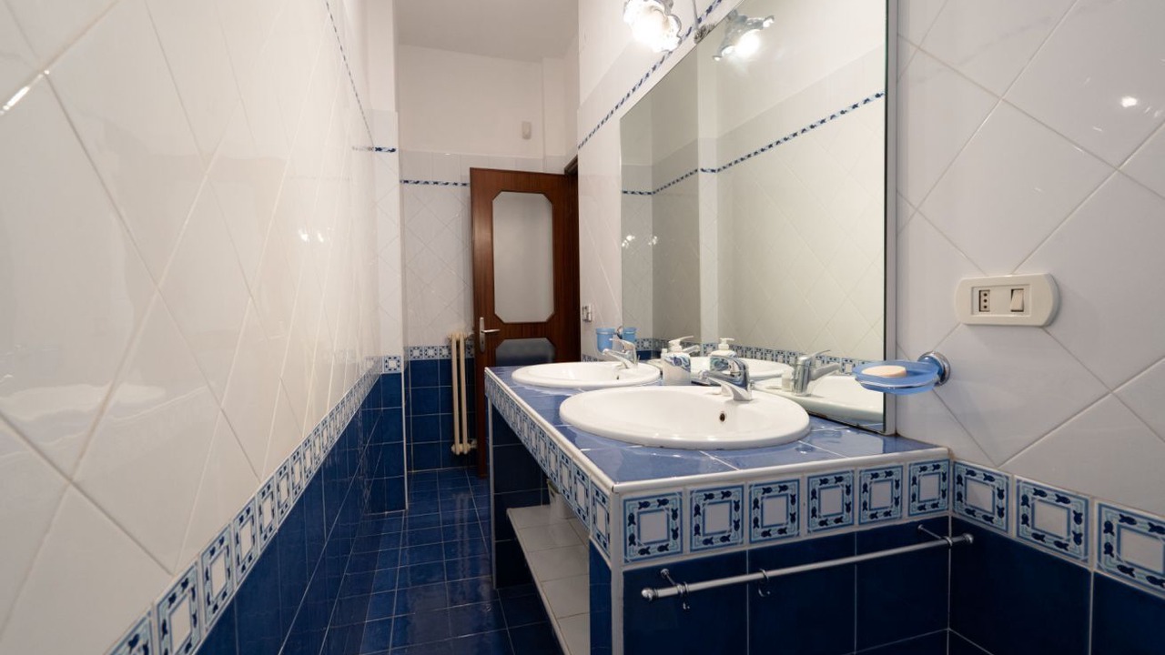 Photo of Bathroom in Bari City Centre