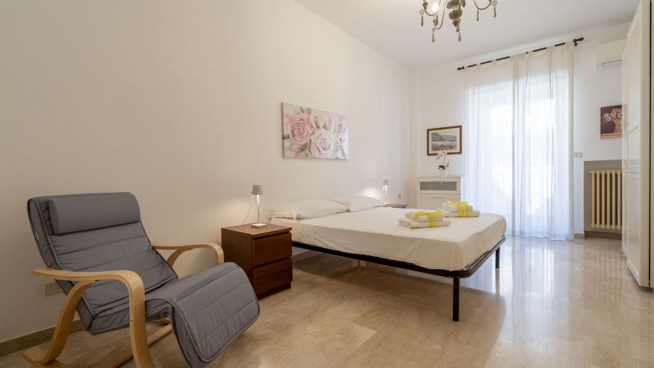 Photo of Bedroom in Bari City Centre