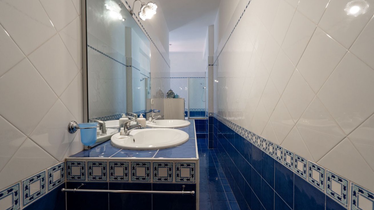 Photo of Bathroom in Bari City Centre