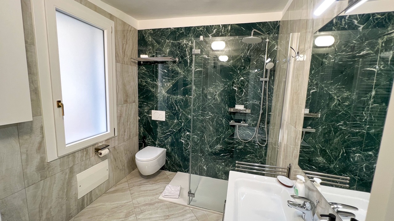 Photo of Bathroom in Municipio 2
