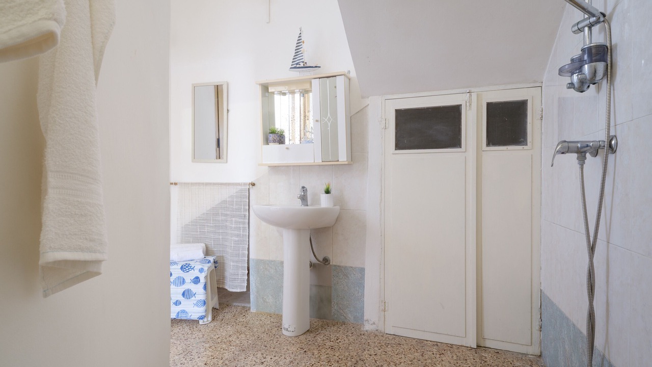 Photo of Bathroom in Torre Specchia Ruggeri