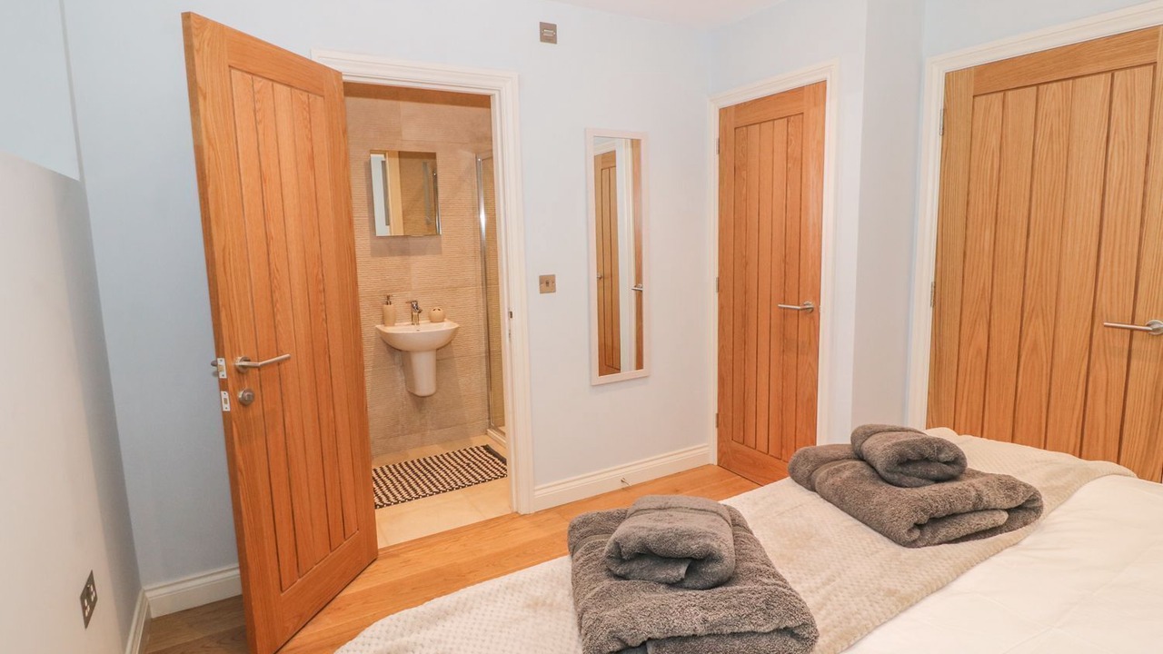 Photo of Bedroom in Dwyran