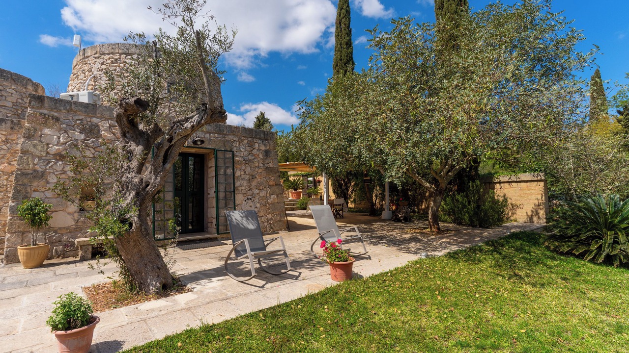 Photo of Patio Balcony in Specchia