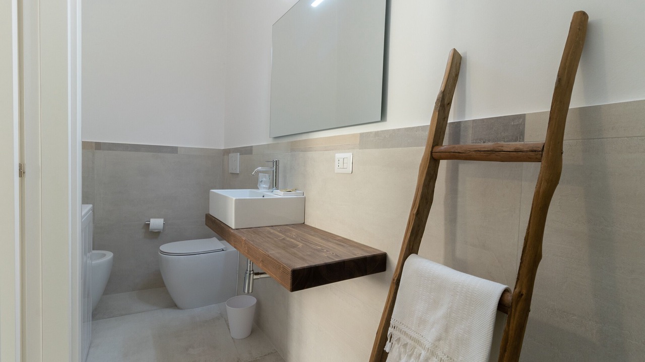 Photo of Bathroom in Matino