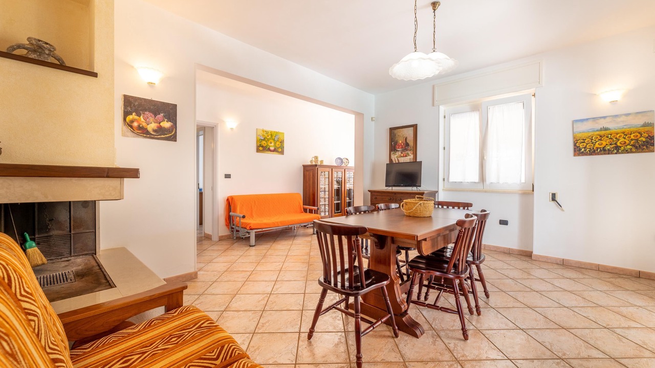 Photo of Livingroom in Posto Rosso