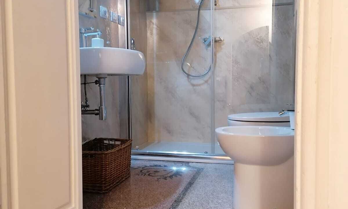 Photo of Bathroom in Felline