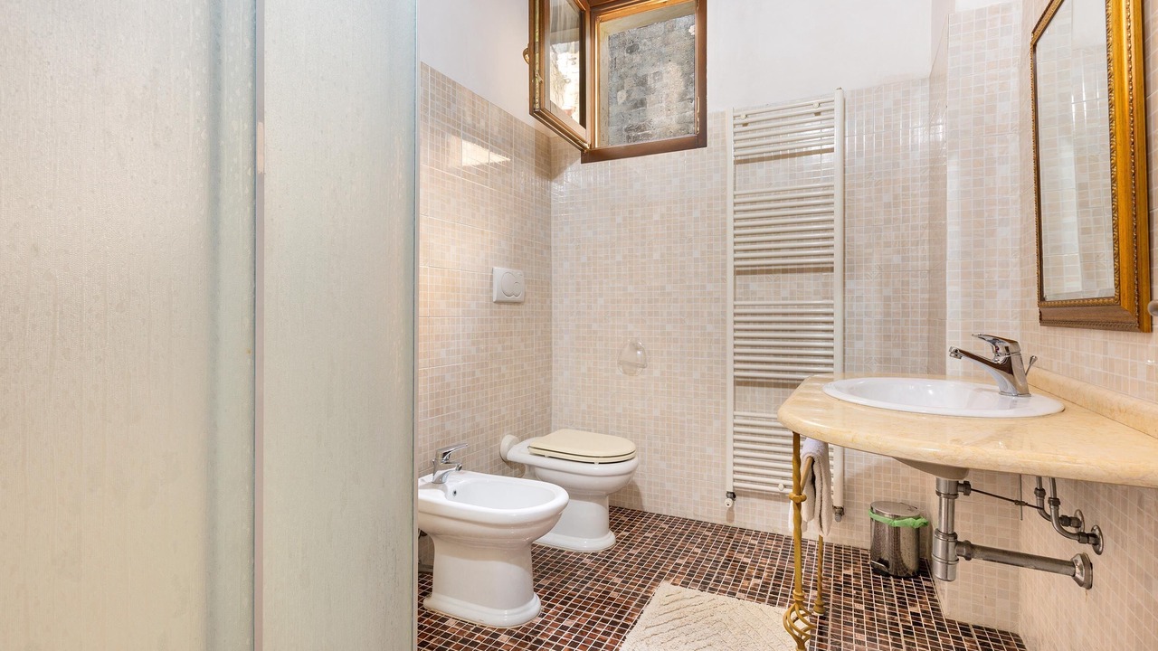 Photo of Bathroom in Vernole